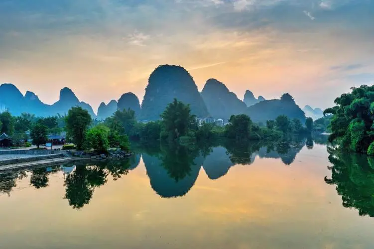 科技绿色智慧工厂
